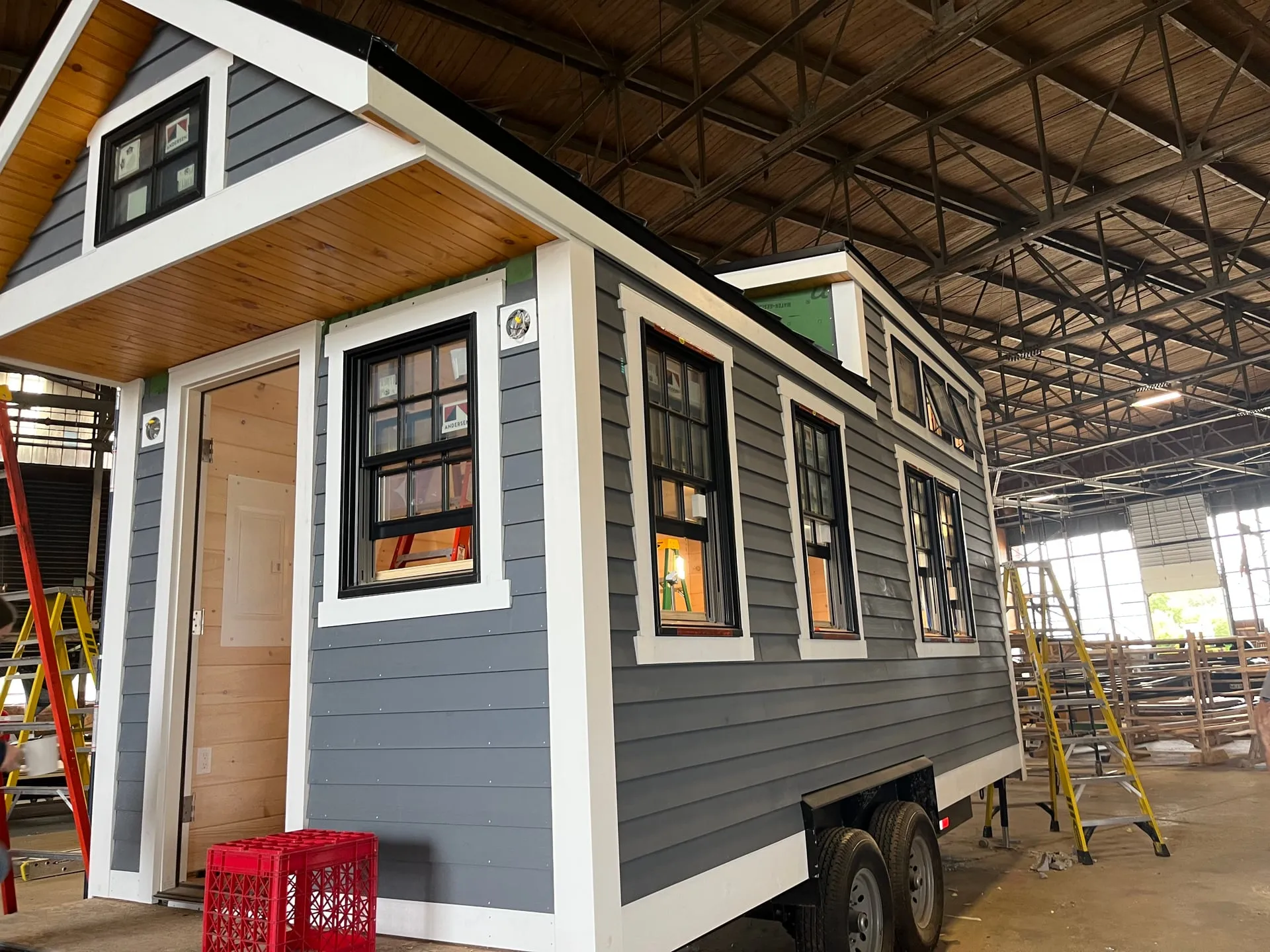 Chickadee — photo 1